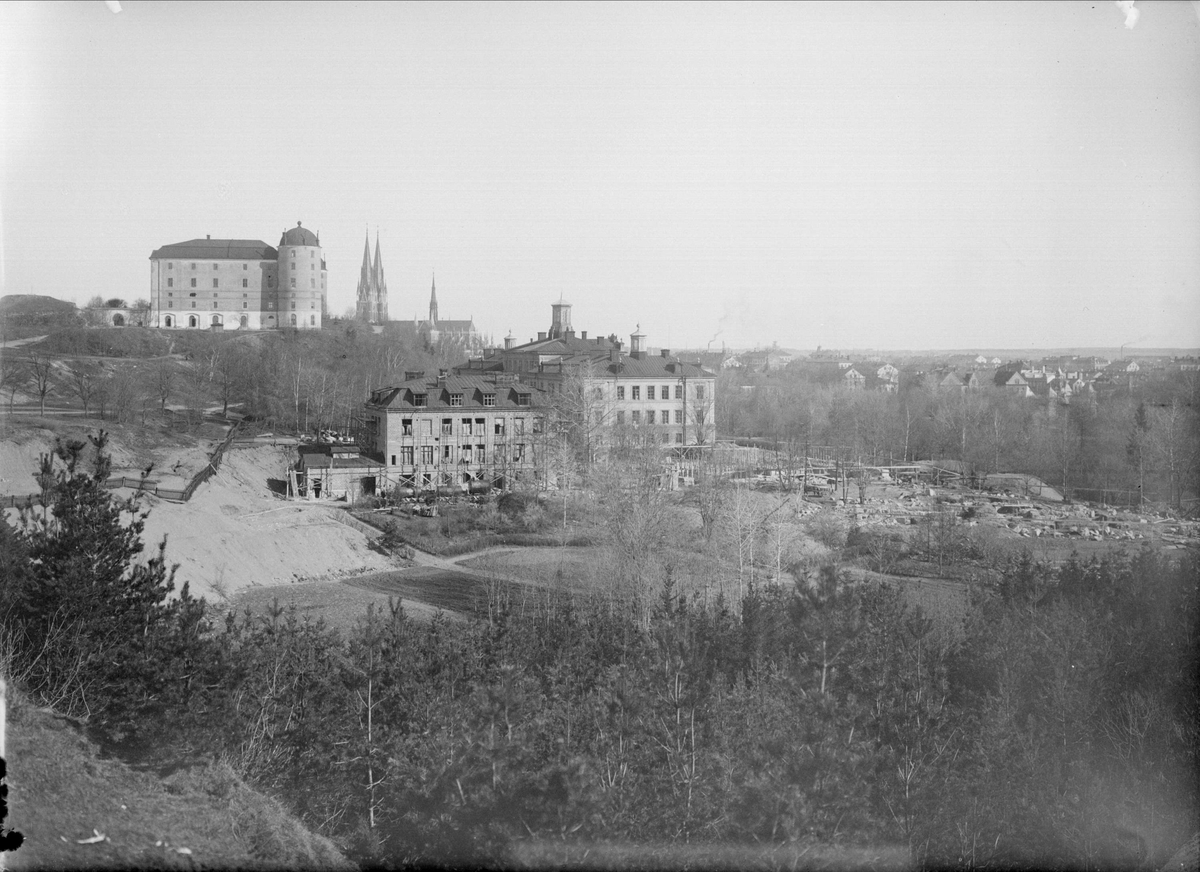 Alfred Dahlgren, Academic Hospital and Uppsala Castle from the Southeast, Uppsala 1901 - 1902