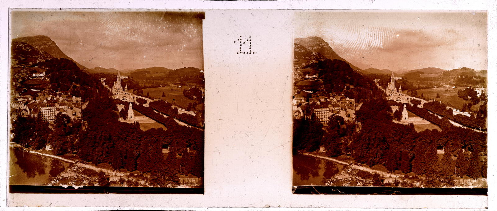 Desconegut, [Lourdes]