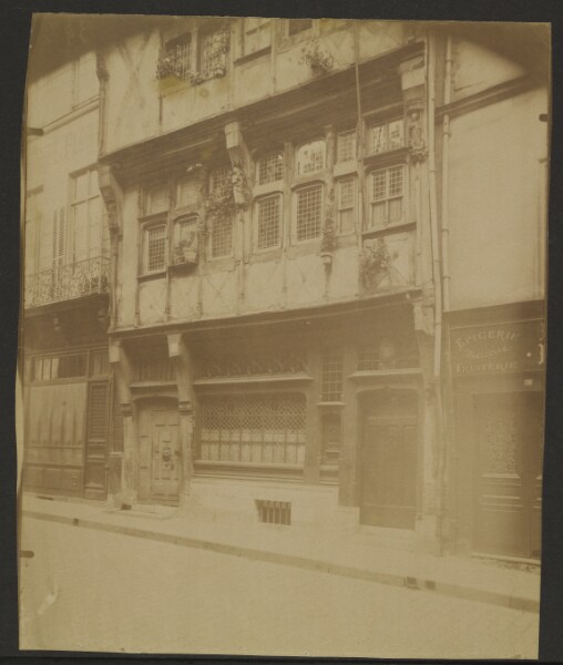 Eugène Atget, Rouen, Maison Rue Saint-Romain, 74
