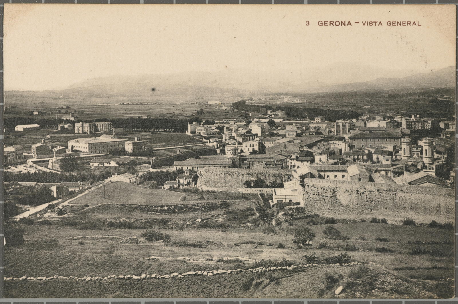 Desconegut, 3 Gerona - Vista general