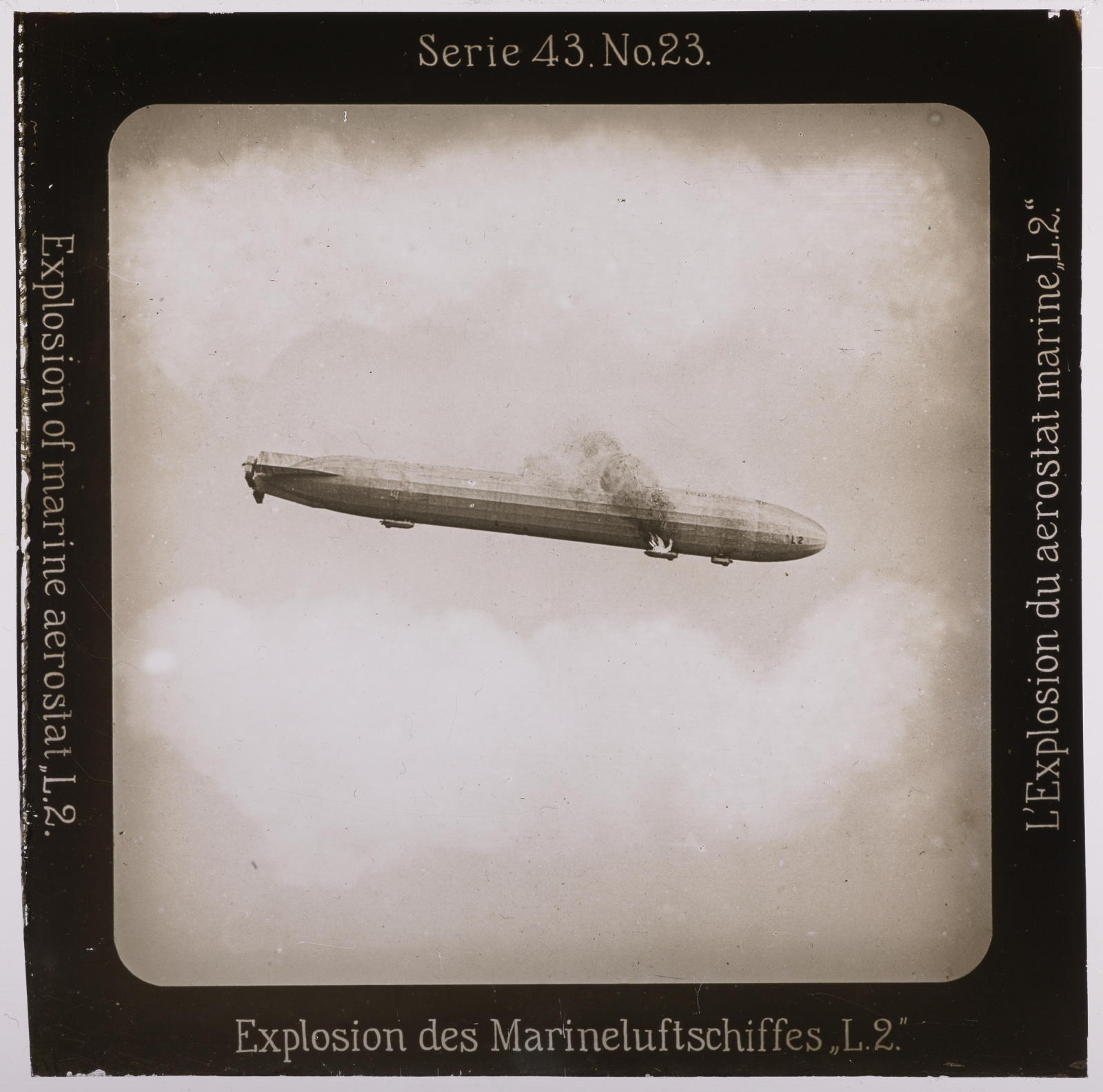 Desconegut, Explosion des Marineluftschiffes L2 Projection für Alle