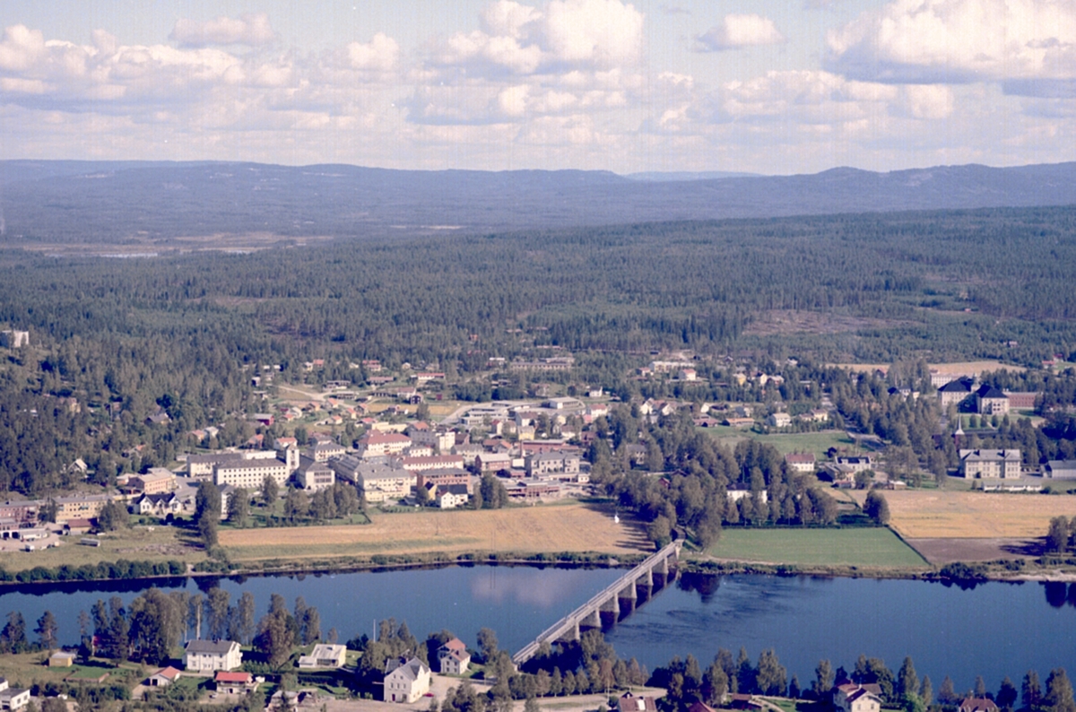 Anno Domkirkeodden, Elverum, tettsted, elv, Glåma.