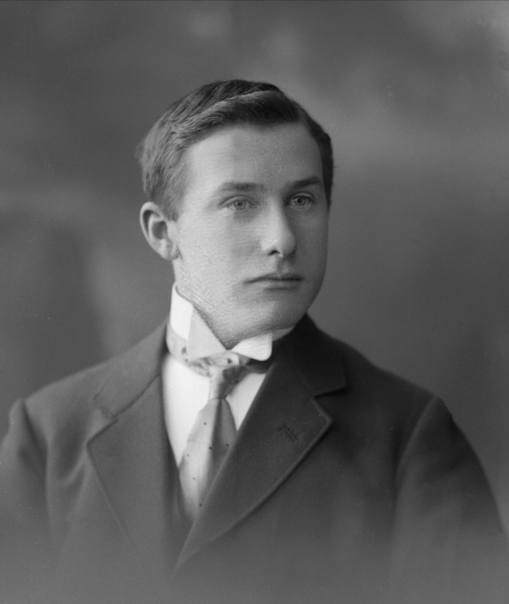 Gustav Borgen, NFB.37688
