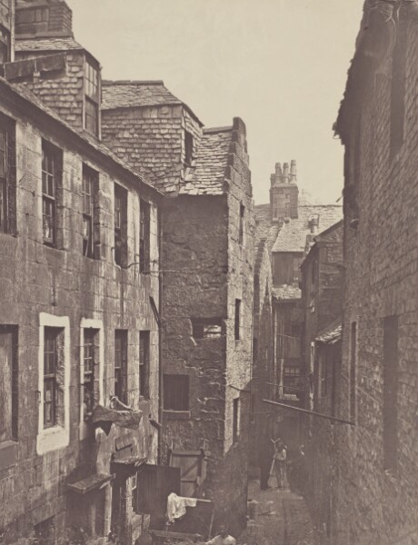 Thomas Annan, Close, No. 122 Saltmarket.