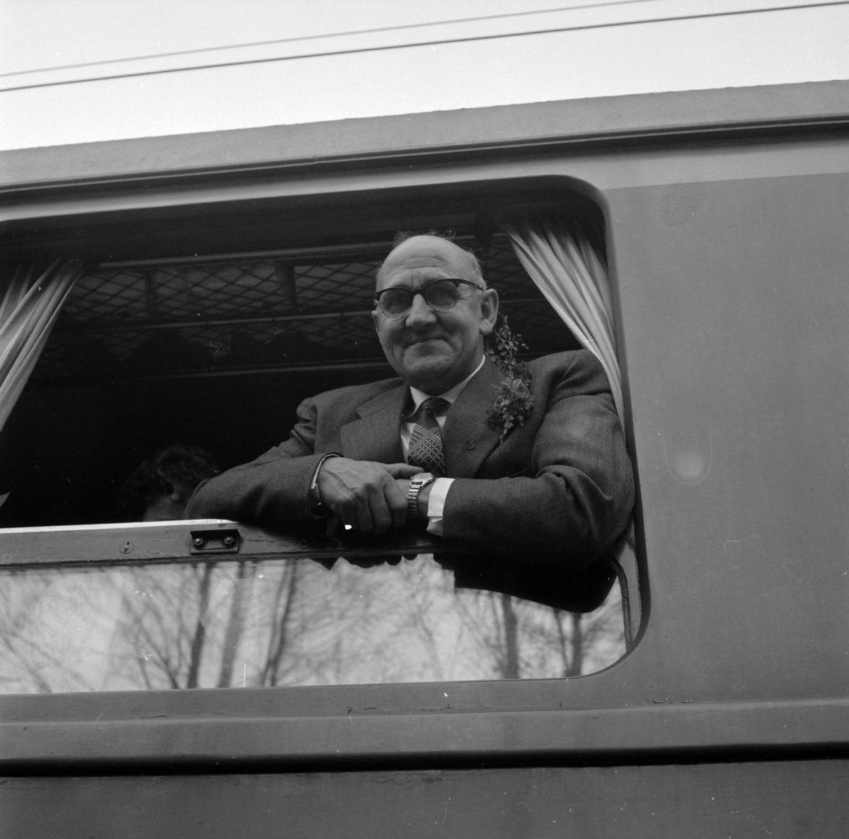 Adolf Skjegstad, Morokulien-Expressen ankommer.