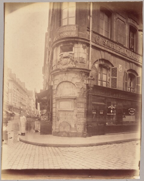 Eugène Atget, Fontaine de la Reine, rue Greneta et Saint-Denis