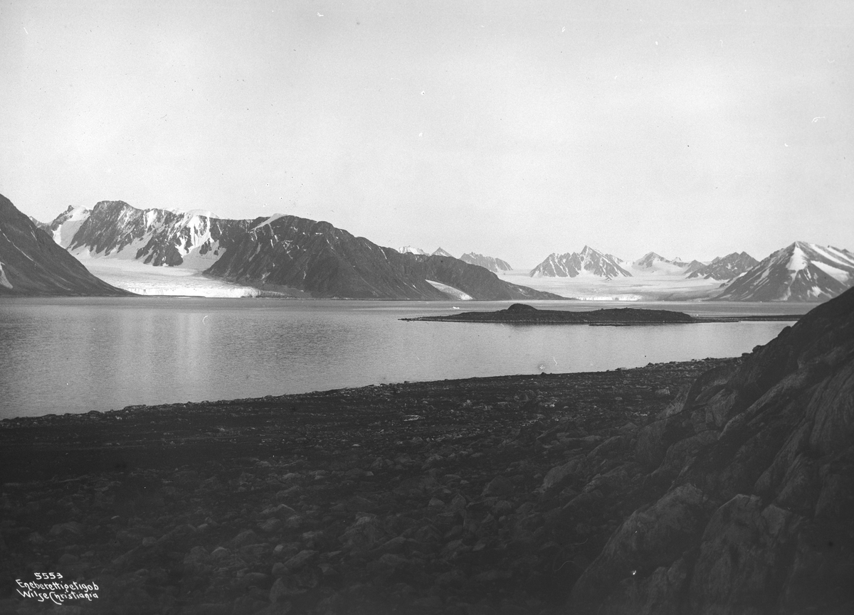 Anders Beer Wilse, Prot: Spitsbergen - Salstrøm og Fram Glacier og Sverdrup mountain 1906