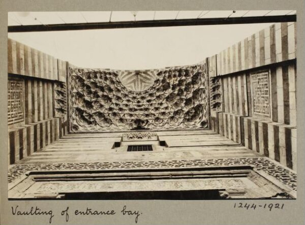 K.A.C. Creswell, Details of entrance portal pendentives (muqarnas) at the mosque of Mamluk Sultan al-Mu'ayyad Shaykh, Cairo