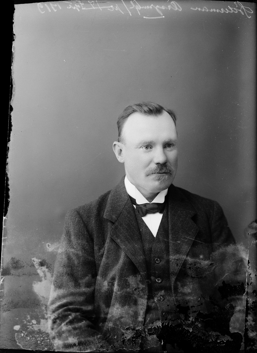 Skötsner-Edhlund, Ateljéporträtt - stadskamrer Söderman från Öregrund, Uppland