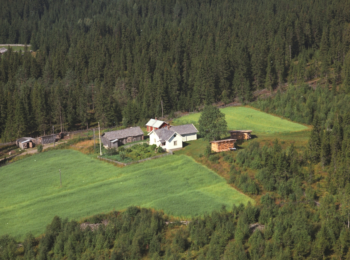 Widerøes Flyveselskap A/S, Flyfoto, Finstad, Veldre, Ringsaker.