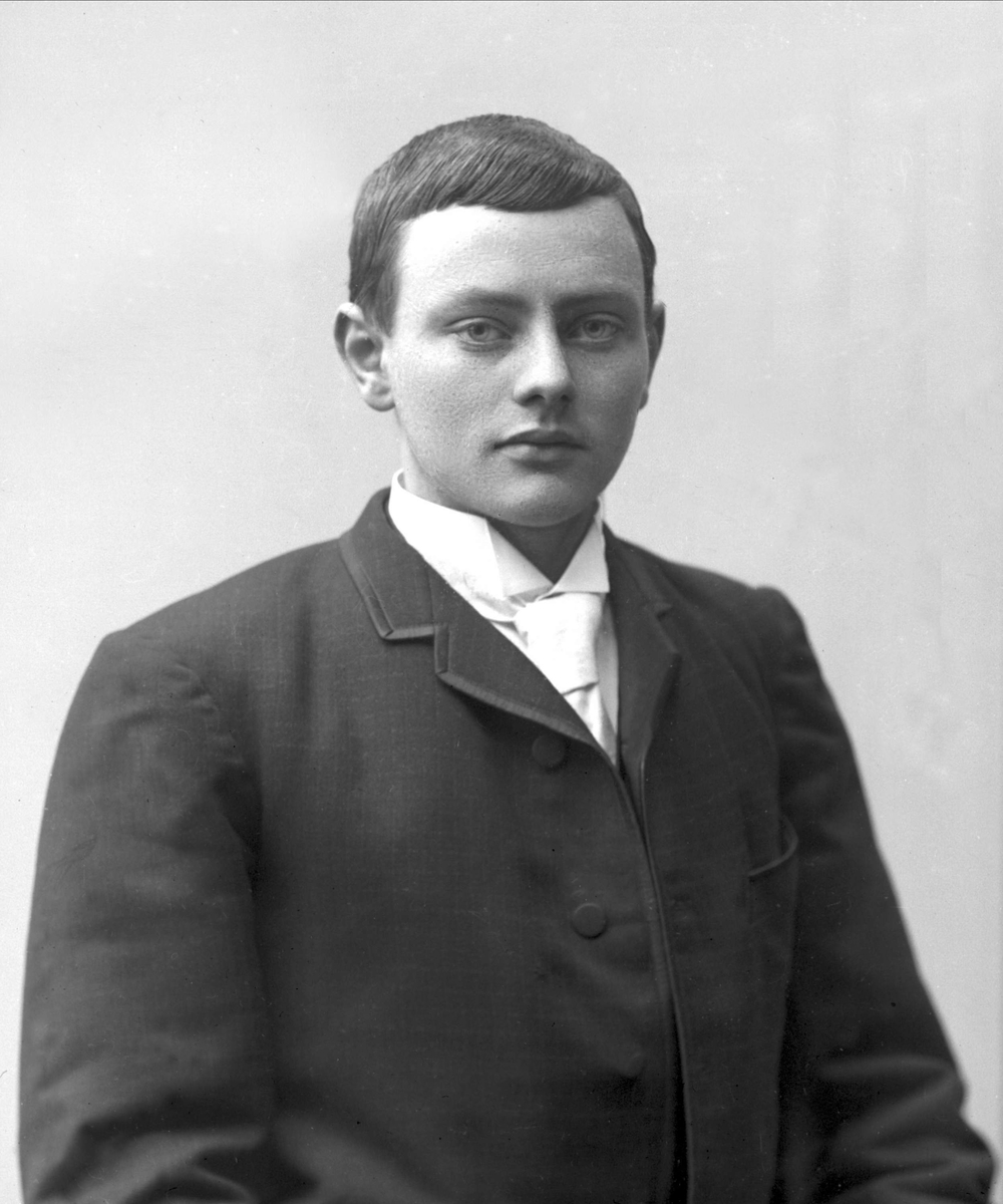Gustav Borgen, NFB.34366