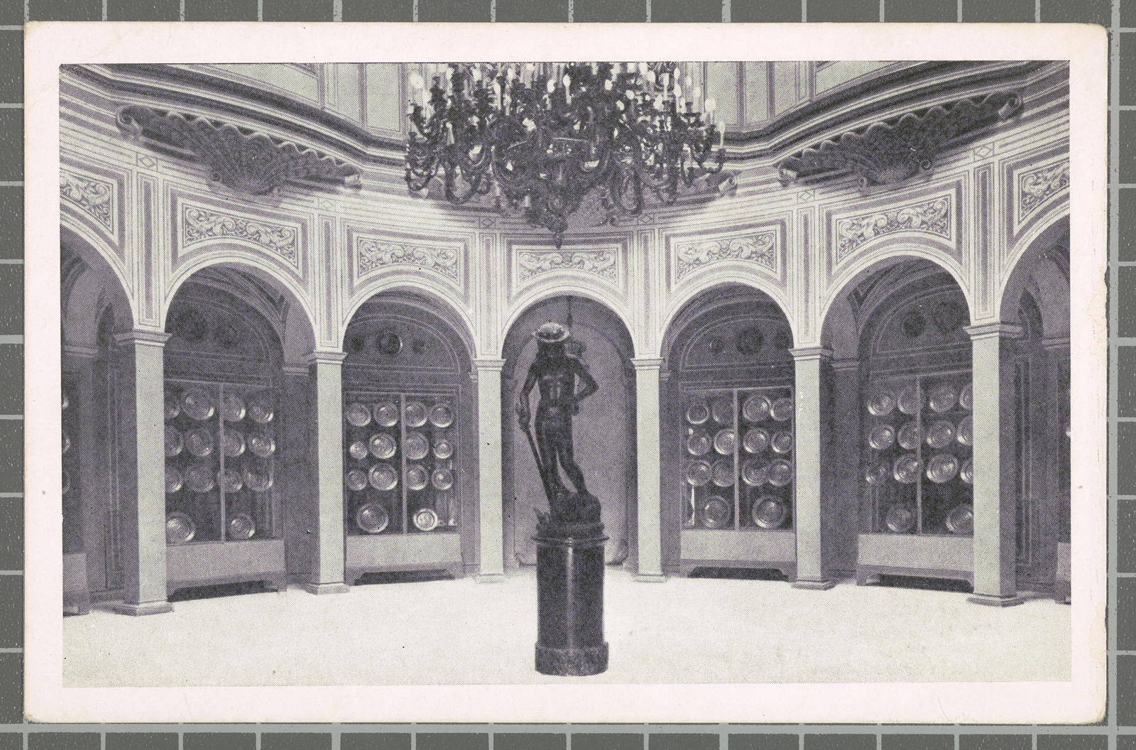 Desconegut, Barcelona. Pedralbes Palace. Museum of Decorative Arts. Bacchin roundabout