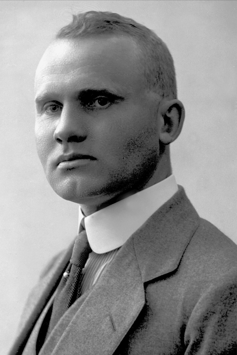 Gustav Borgen, NFB.12036