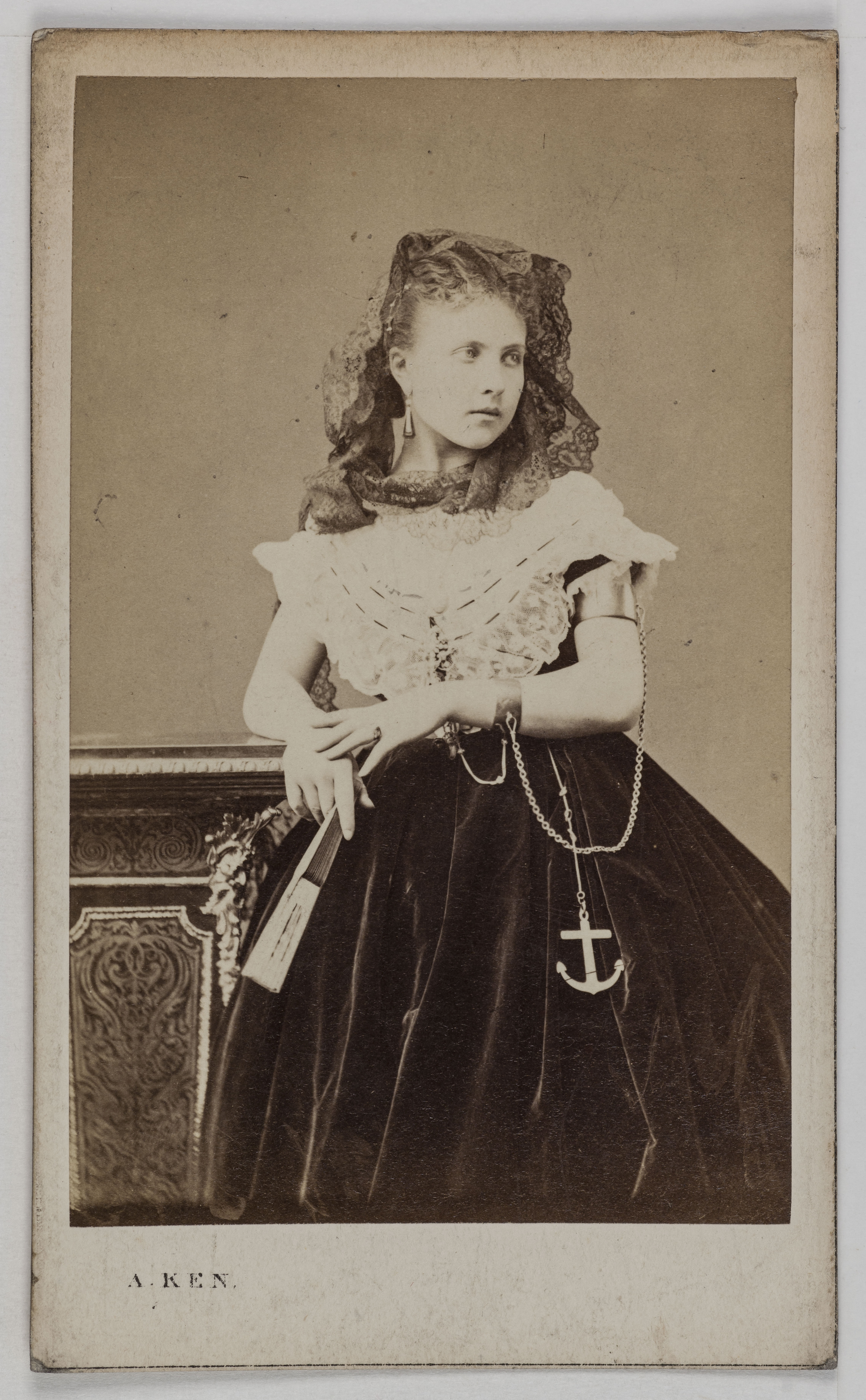 Alexandre Ken, Portrait de Wanda, actrice au Théâtre des Variétés.
