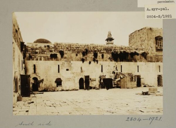 K.A.C. Creswell, Courtyard of Ribat al-Mansur Qalawun, Jerusalem