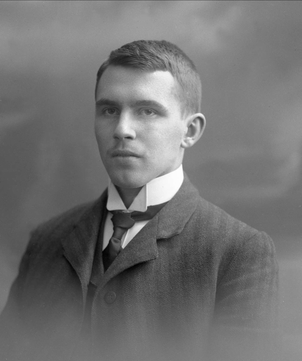Gustav Borgen, NFB.45277