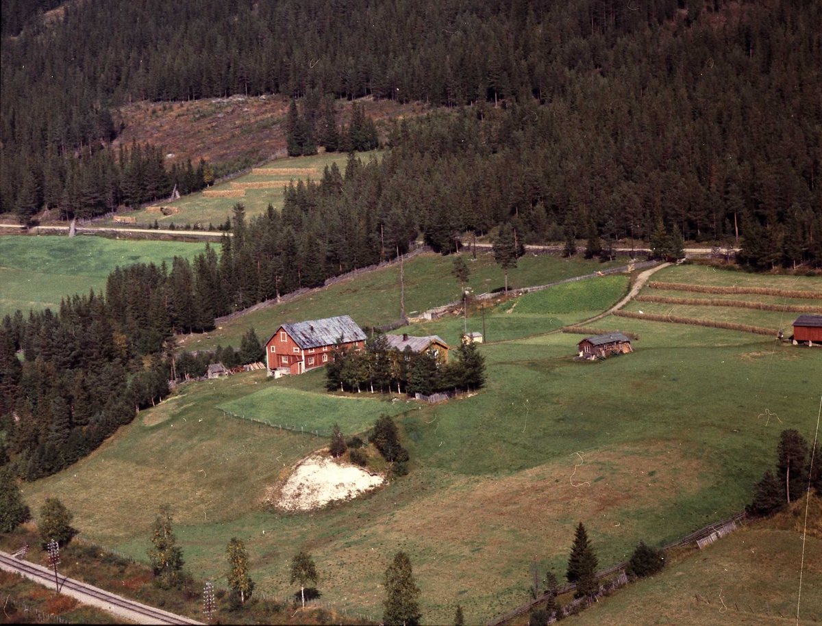 Widerøes Flyveselskap A/S, Gårdsbruk. Samme som 16305.
