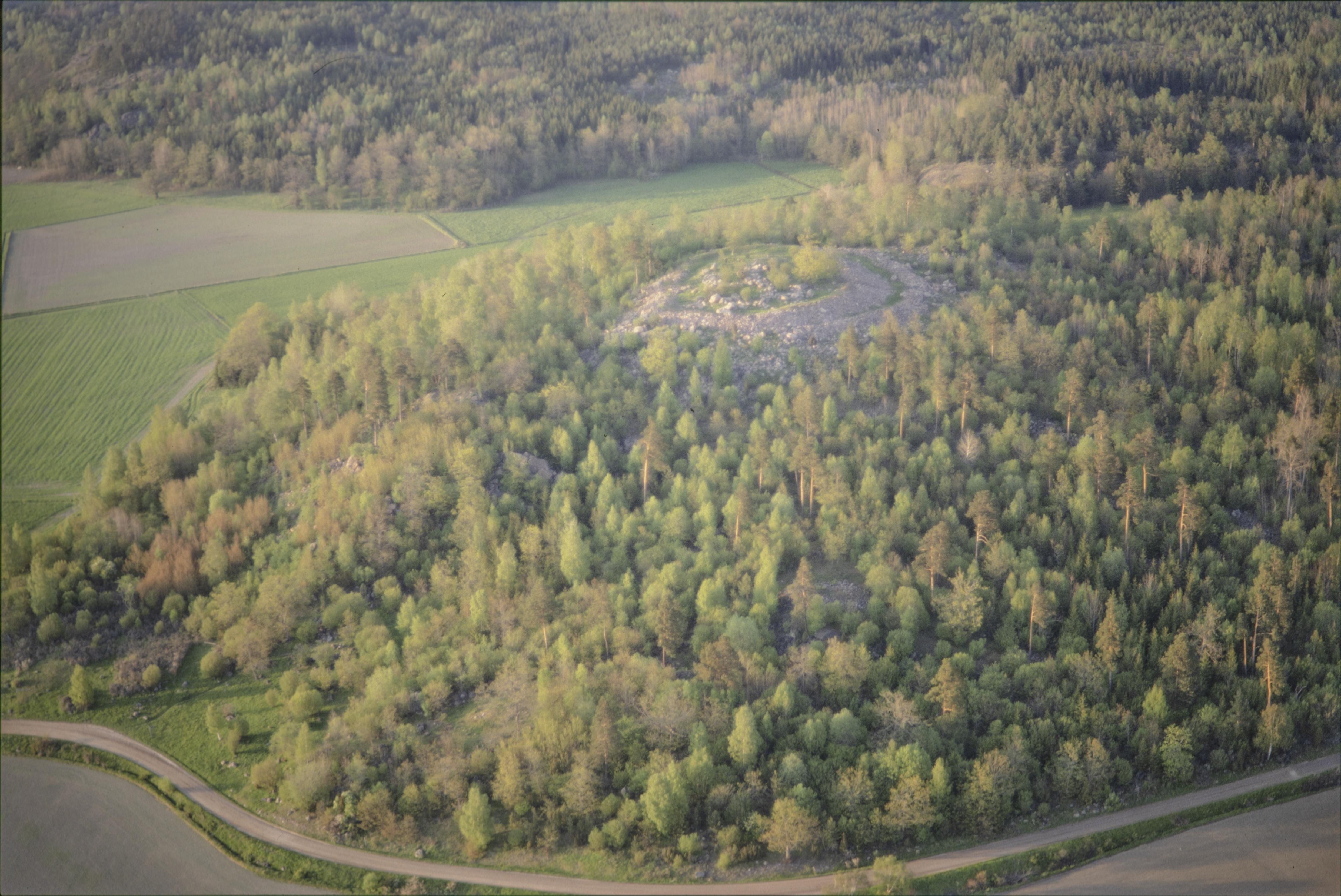 Jan Norrman, Husby-Långhundra 156:1