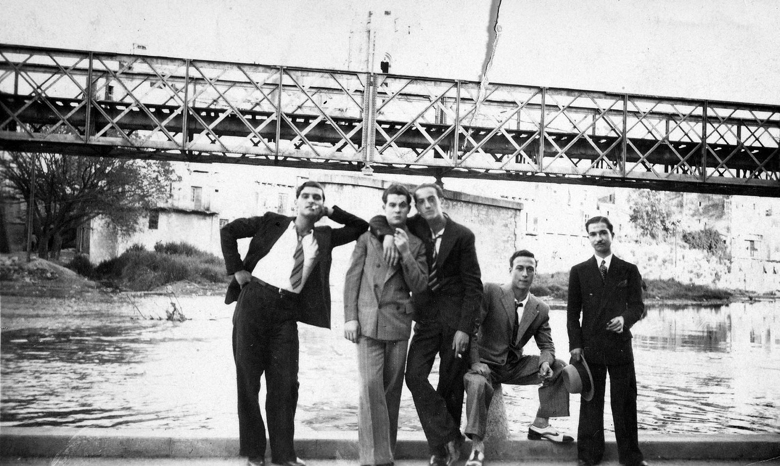 Desconegut, [Retrat al pont del Ferrocarril]