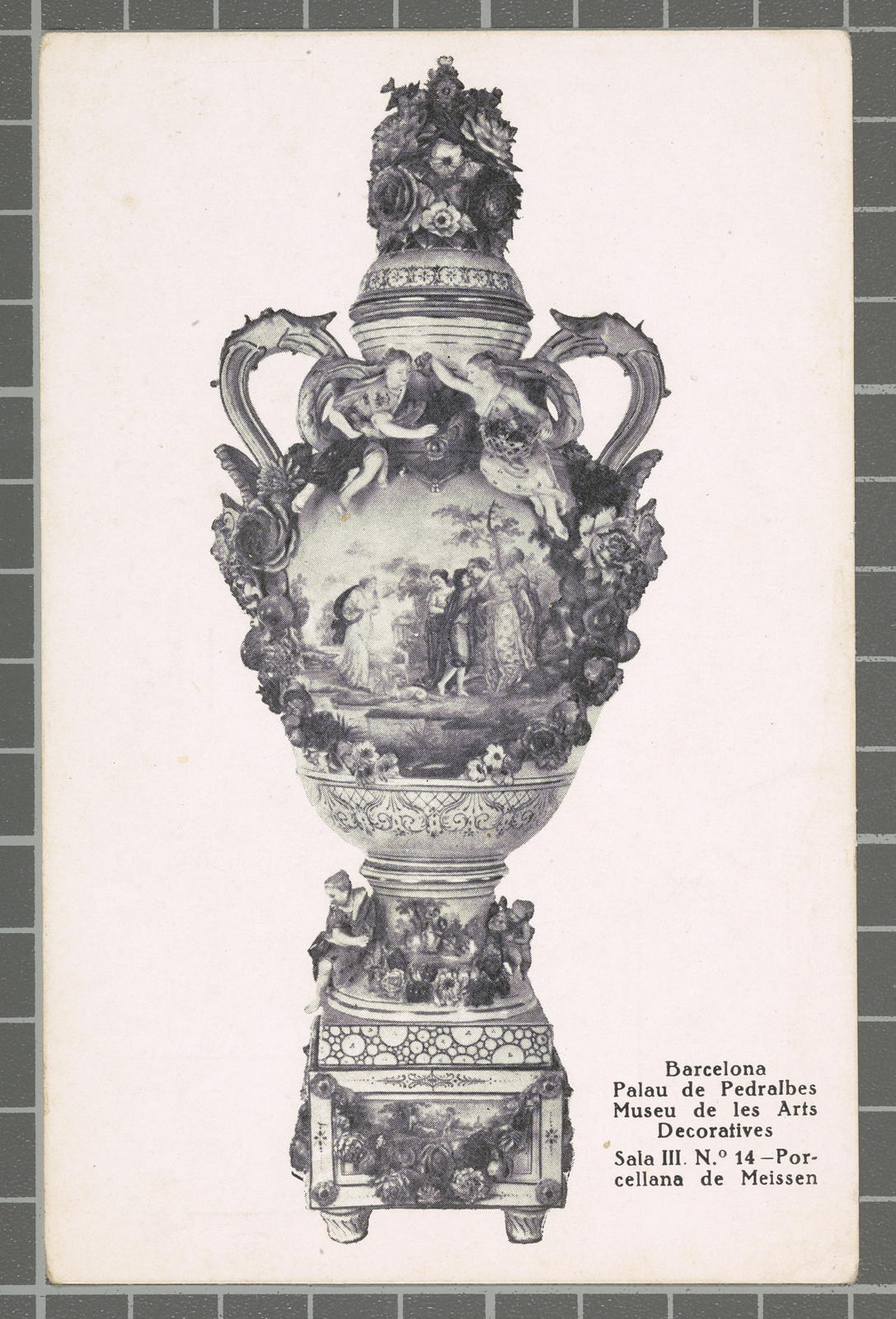Desconegut, Barcelona. Pedralbes Palace. Museum of Decorative Arts. Room III. No. 14 - Porcelain of Meissen