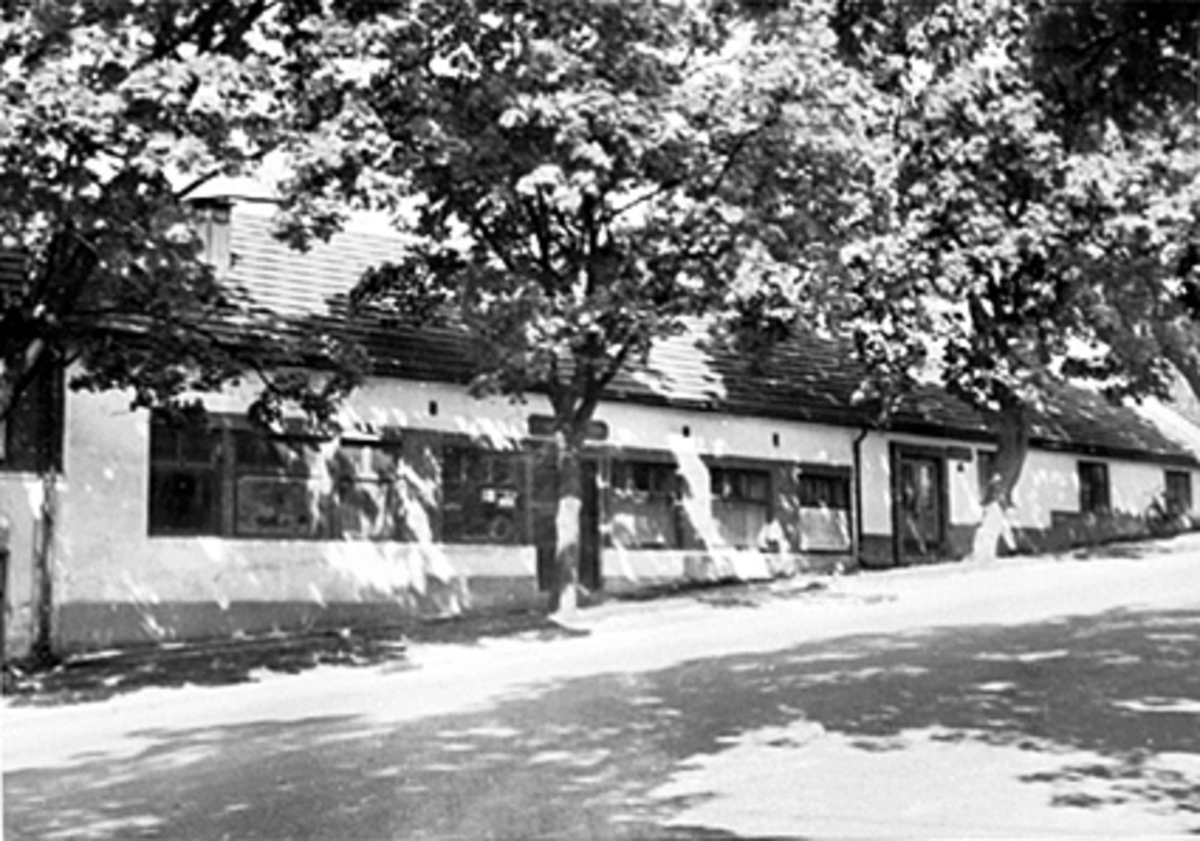 Anno Domkirkeodden, EKSTERIØR, KIRKEGATA 2 OG 4,
