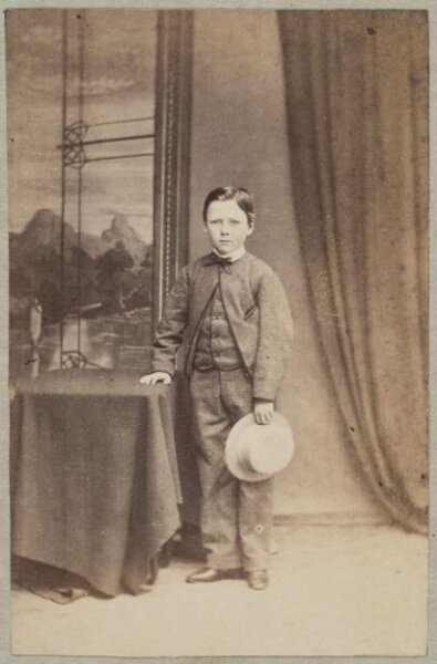 Unknown, Carte-de-visite photographs (480). Four photographs  are dry-mounted to each sheet (120).