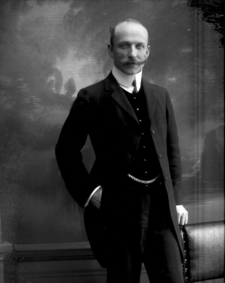 Gustav Borgen, Portrett, Trygve Graff-Wang.