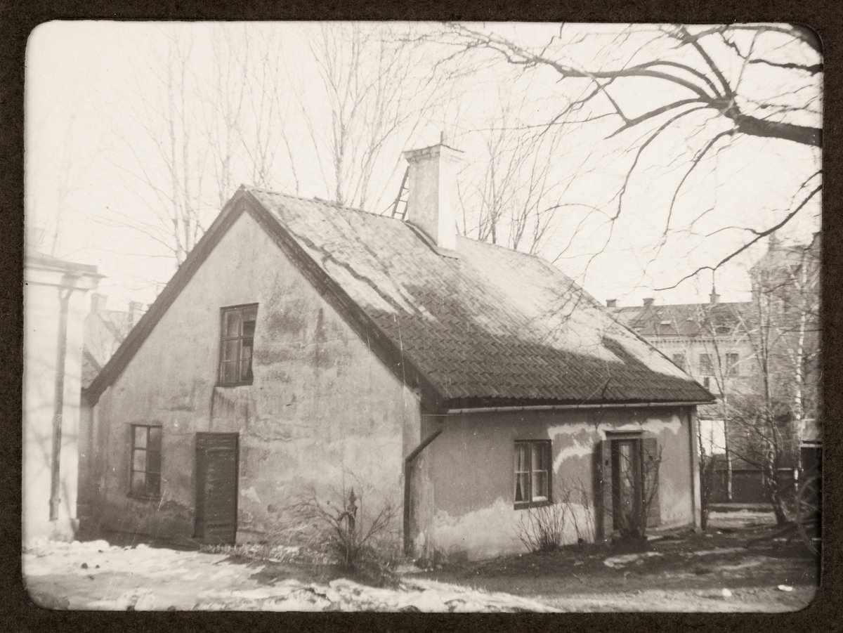 August Fredrik Schagerström, “Upsala. Interior of the former Söderbomska estate below the Church of the Peasant,” the quarter of St Erik, Uppsala 1929