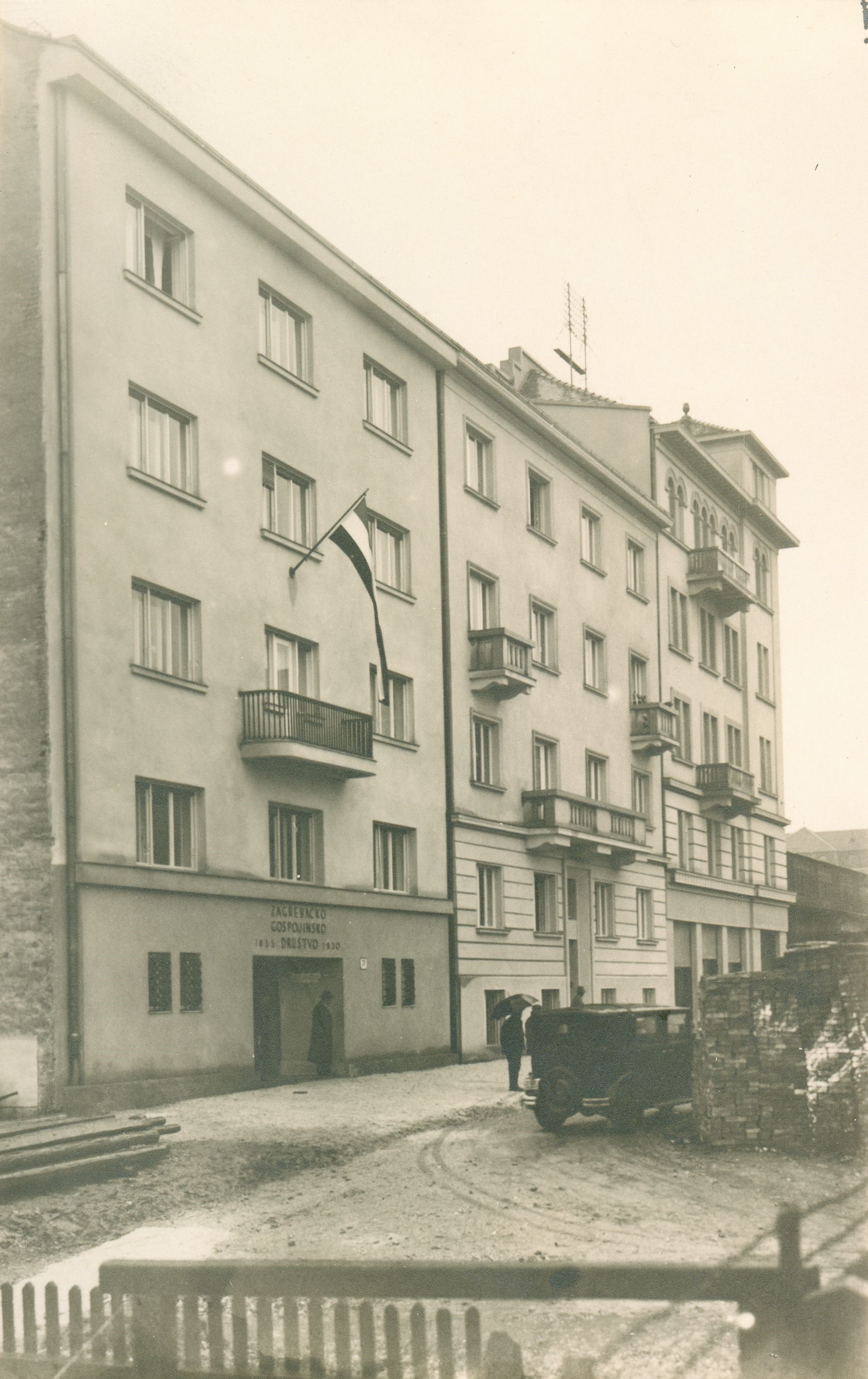 Vladimir Horvat, Zagreb (Martićeva ulica) - Zagrebačko gospojinsko društvo