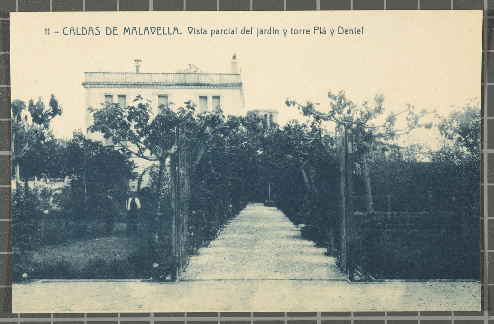 Desconegut, 11 - Caldas de Malavella. Vista parcial del jardín y torre Plá y Deniel