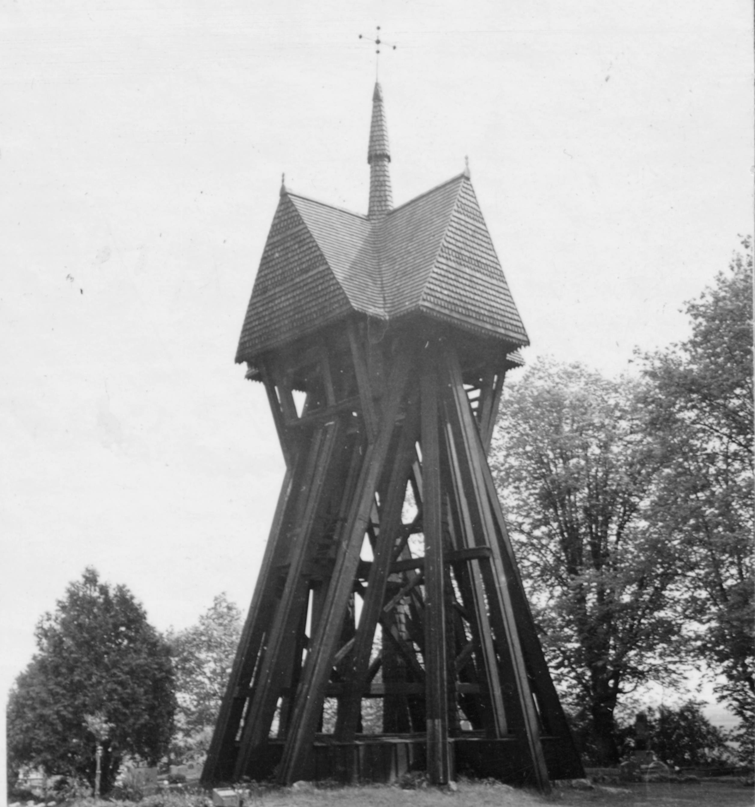 Bertil Waldén, Kräcklinge kyrka