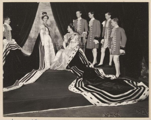 Beaton, Cecil (Sir), Photograph