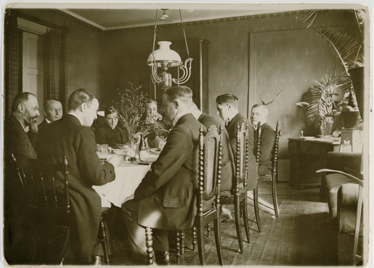 Okänd,, Arvid Hjalmar Ugglas matlag, Beginegatan 3, Uppsala 1922