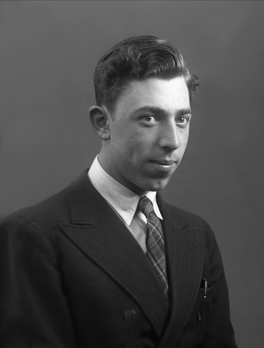 Gustav Borgen, NFB.56324