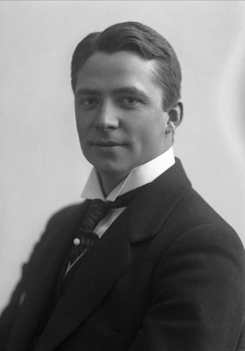 Gustav Borgen, NFB.35045