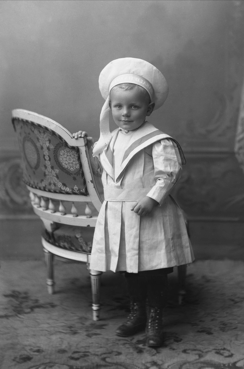 Gustav Borgen, NFB.43794