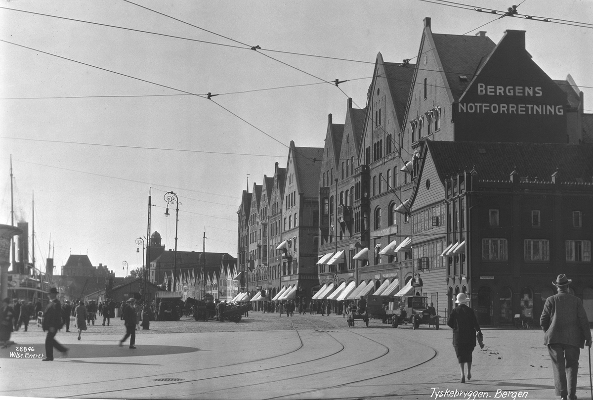 Anders Beer Wilse, Prot: Bergensfjords tur - Bergen, Tyskerbryggen