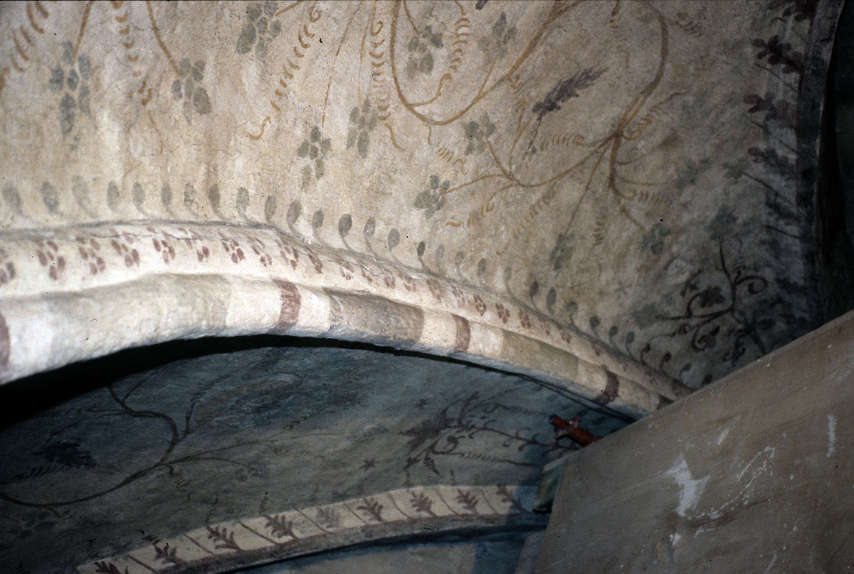 Rune Hammarling, Lime painting in Bälinge Church, Bälinge parish, Uppland 1989