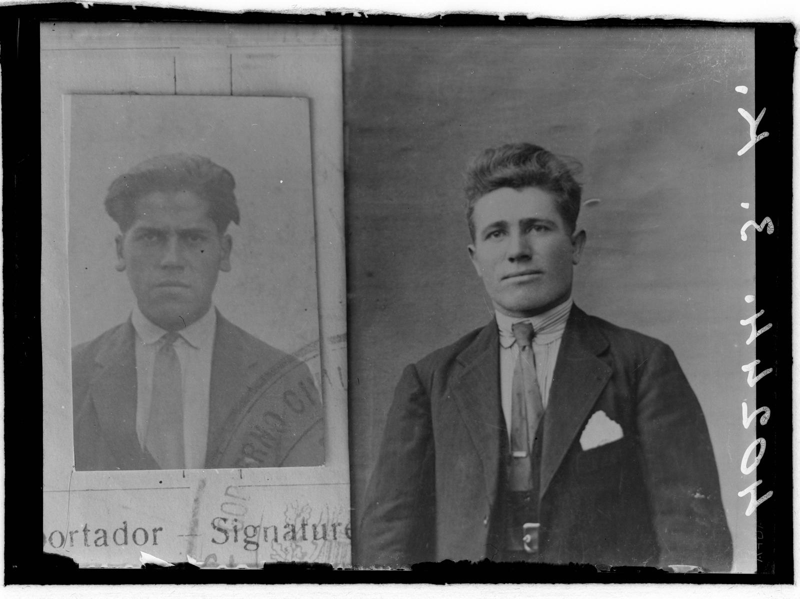Desconegut, [Retrat d'estudi]