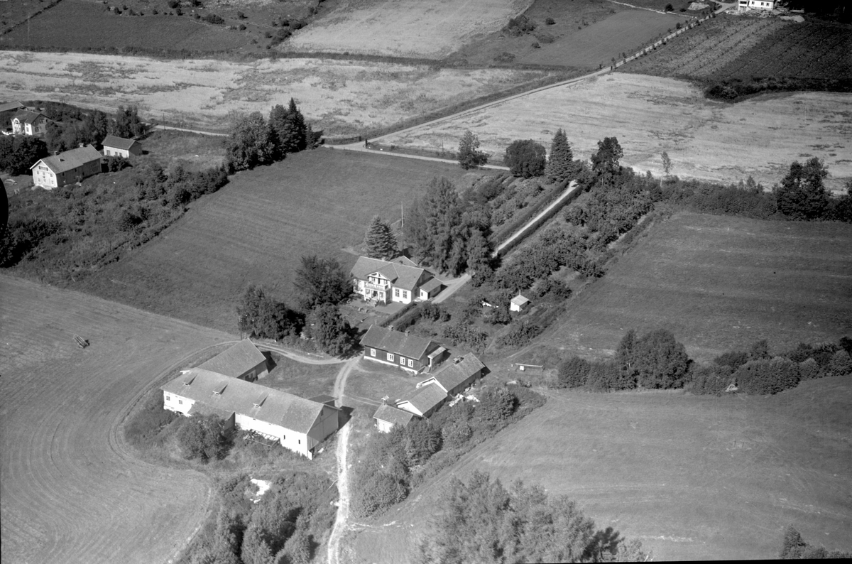 Anno Domkirkeodden, Flyfoto av Krogsgård, Ring, Ringsaker.