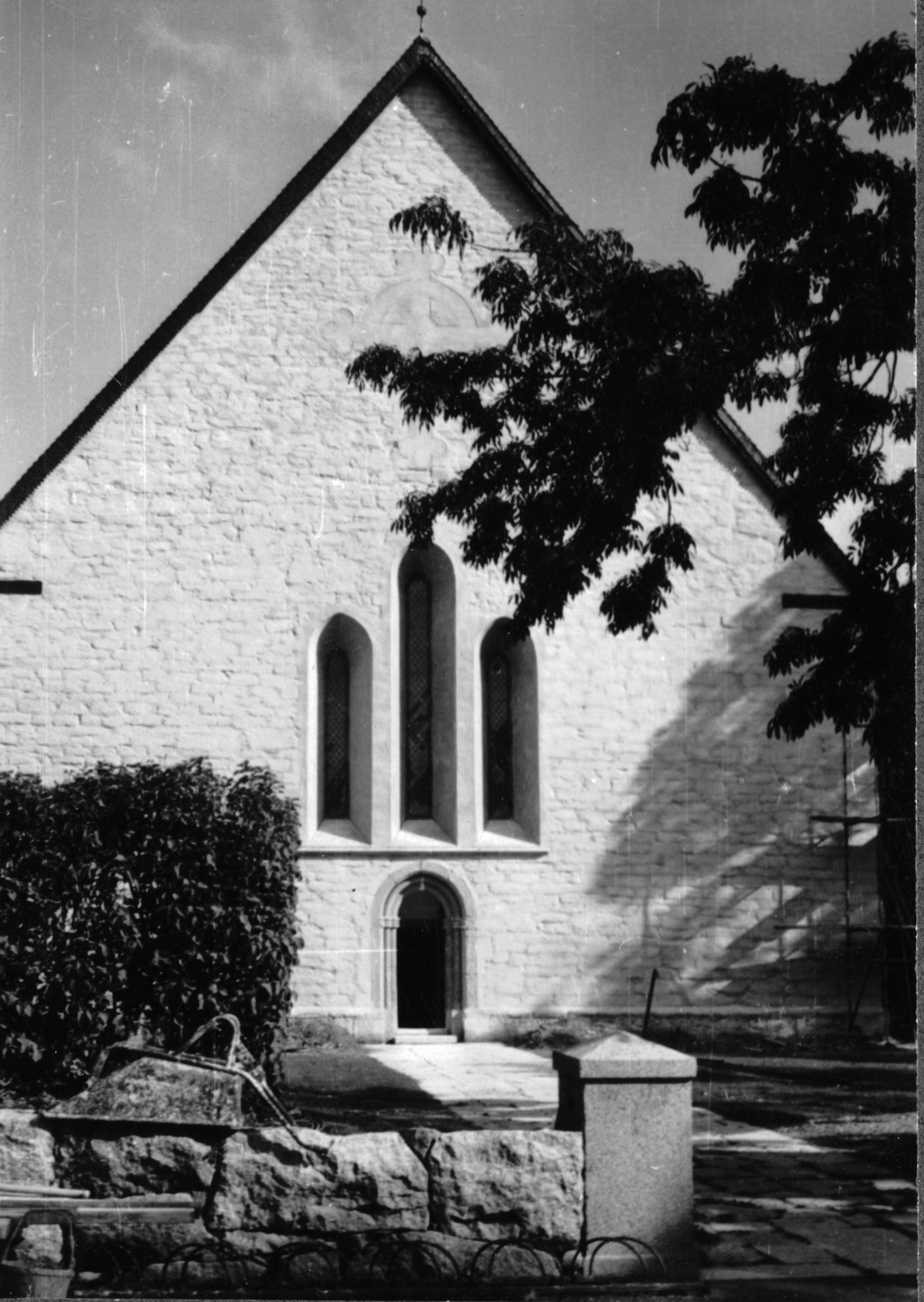 Bertil Waldén, Sköllersta kyrka