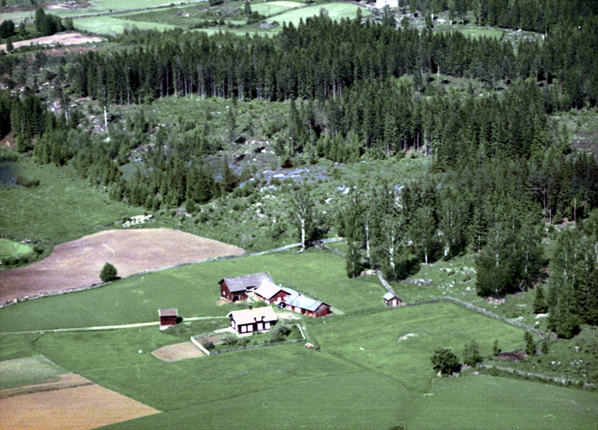 Widerøes Flyveselskap A/S, FLYFOTO SNIPPEN 254-1, ROMEDAL