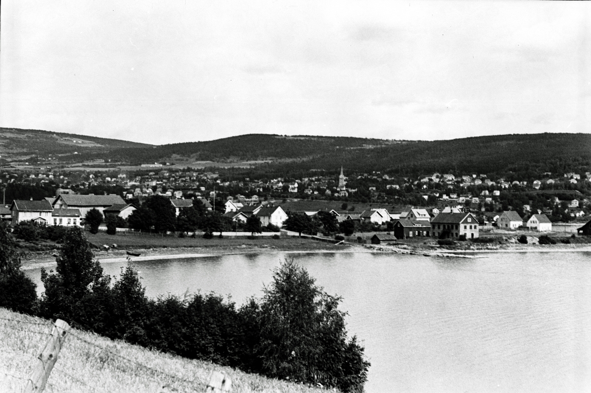 Anders Beer Wilse, Prot: Lillehammer fra Vingsnes