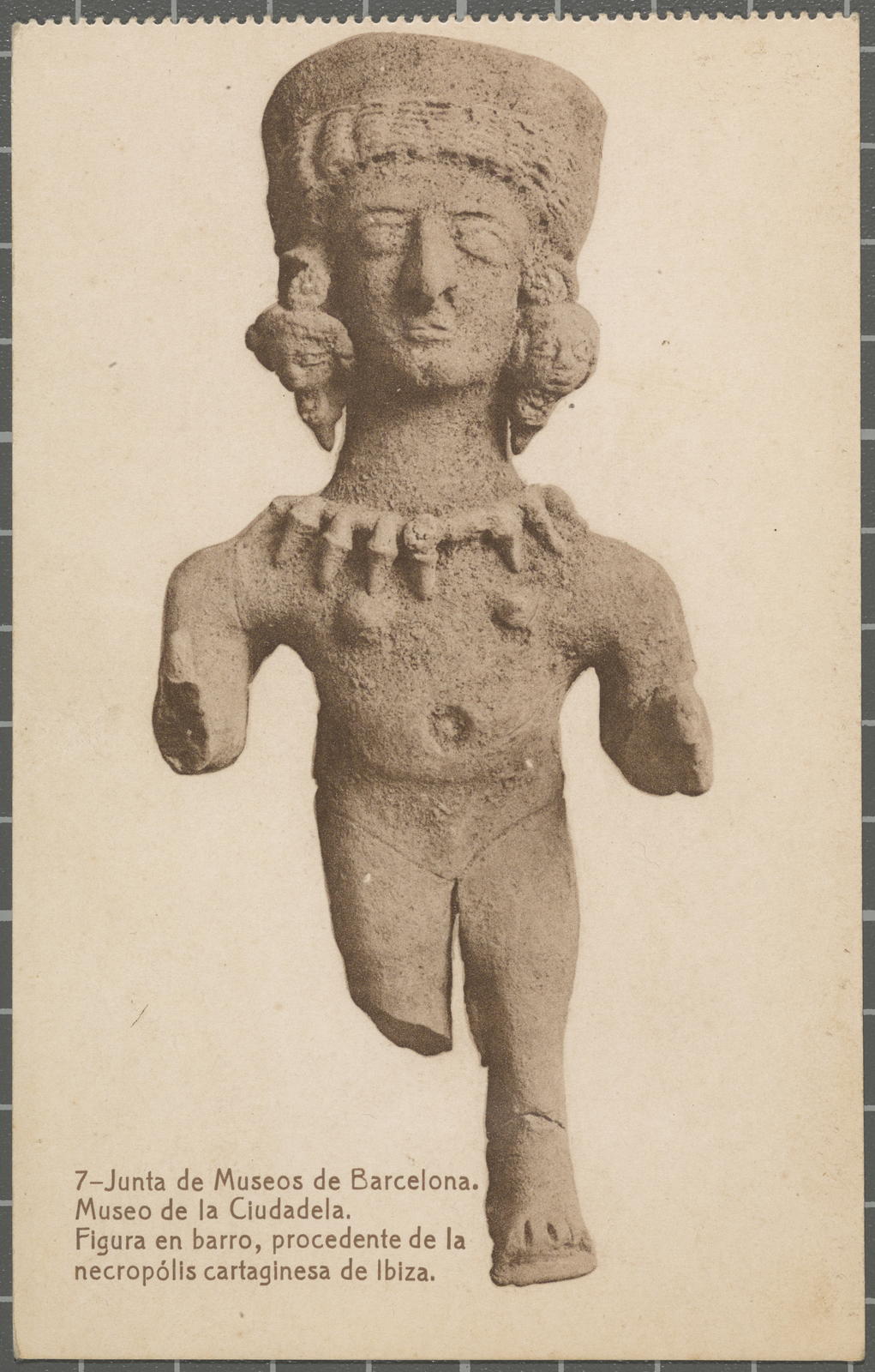 Desconegut, 7 - Joint of Museos of Barcelona. Museo of the Ciudadela. Figure at barro, pertinent of the necropólis cartaginesa of Ibiza