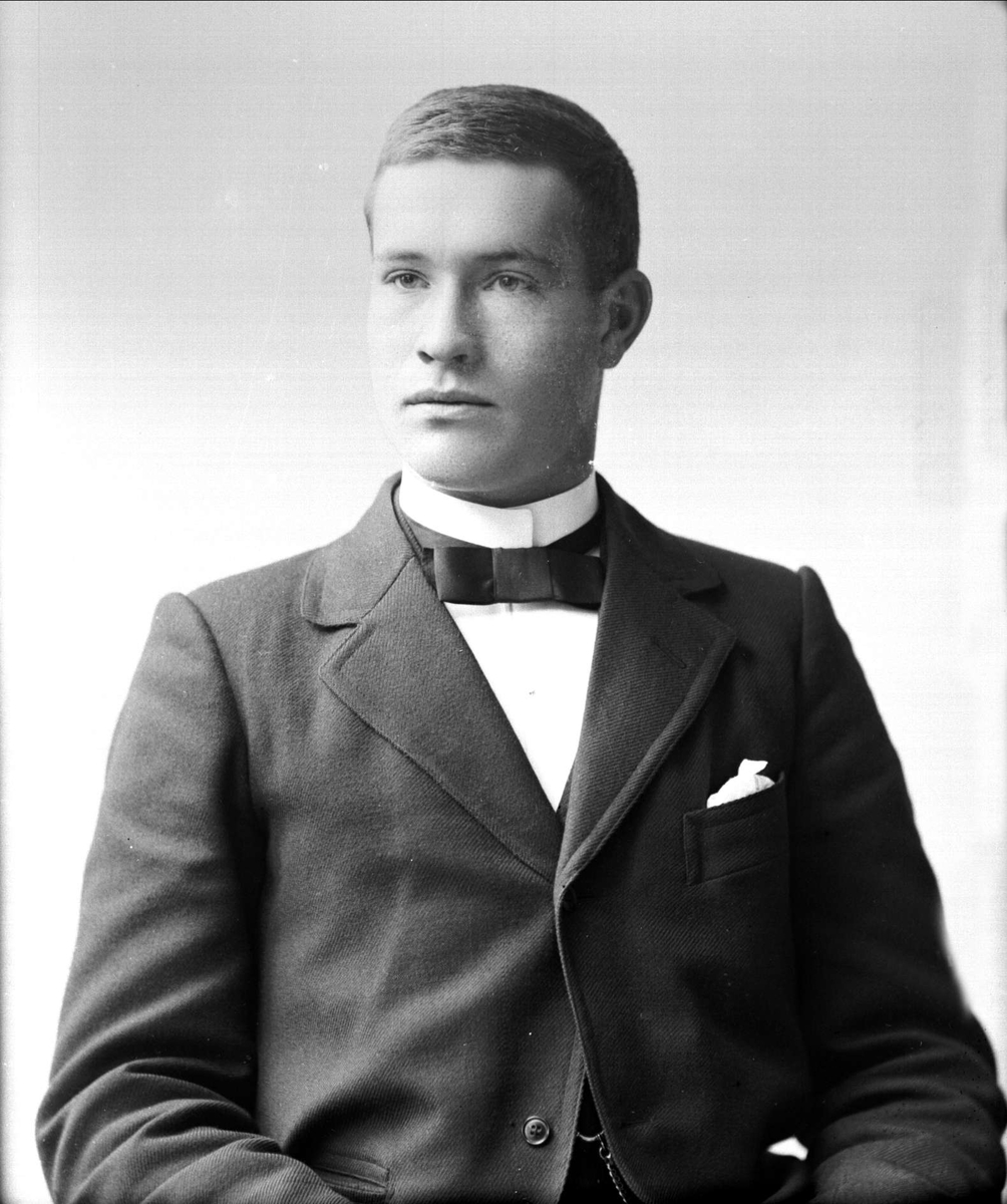 Gustav Borgen, NFB.09443