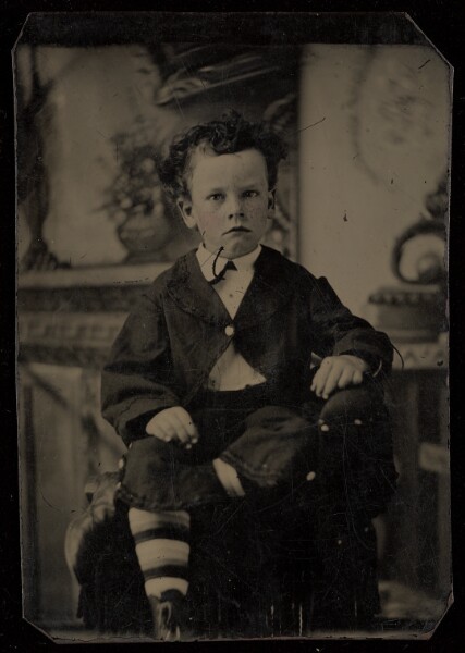 Unknown, [Portrait of a Seated Young Boy]
