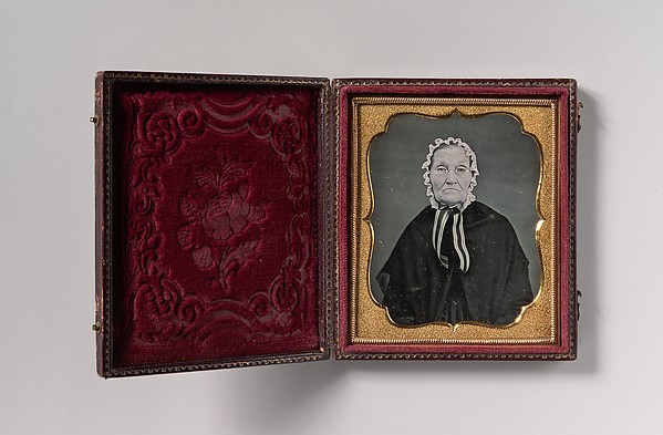 Unknown, [Elderly Woman Wearing Glasses and a Soft Bonnet]