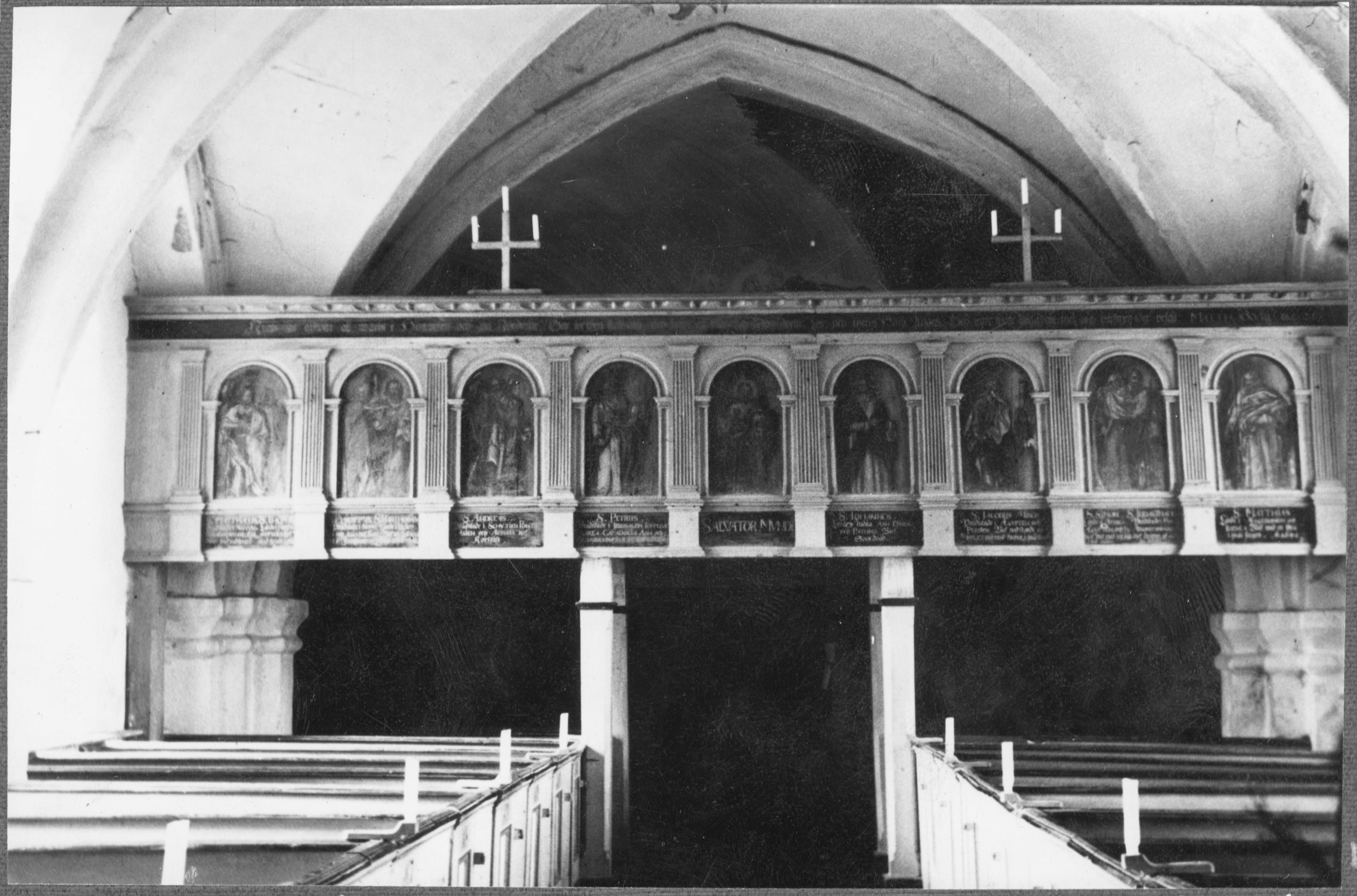 Osvald Owald, Stora Hammars gamla kyrka
