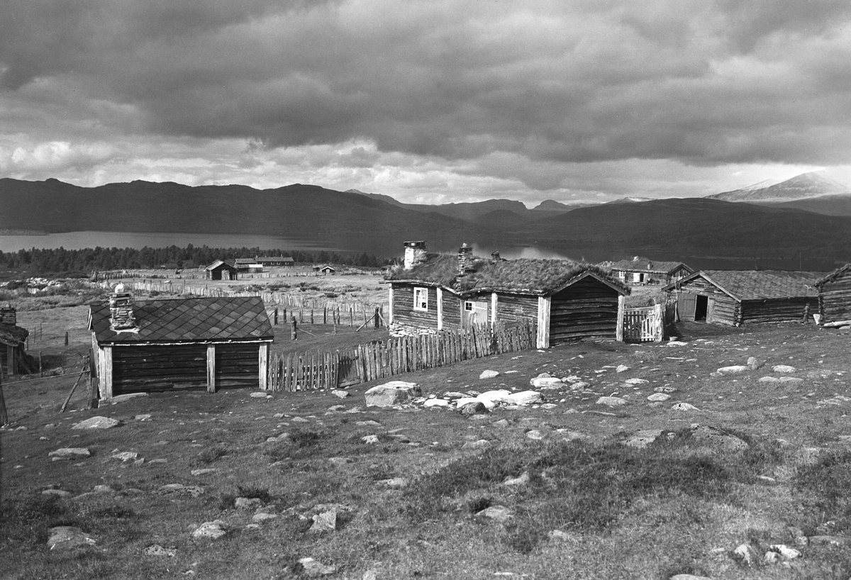 Anders Beer Wilse, Prot: Rondane Klevstad seter med Furusjøen