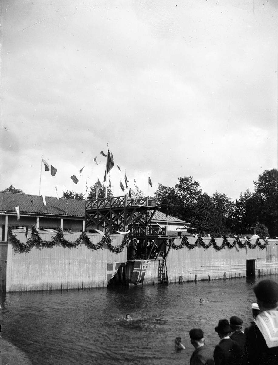 Carl Liljefors, Simpromotion in Kallbadhuset, the district Heimdal, Svarti, Uppsala 1900 - 1901